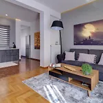 Acropolis Plus Penthouse