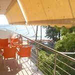 Eleni Kandilari Rooms