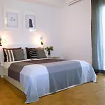 Modern Apartment 100 M.From Archaeological Museum!
