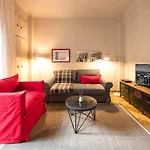 Brand New Modern Apartment With Satellite Tv