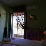 Rooms To Let Giannis