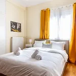 Arvali Glamorous And Quiet Apartment