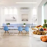 Privee Santorini