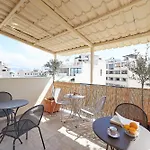 Tostay-Unique Apartment Hotel In Athens Center!
