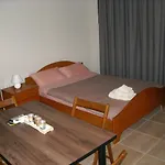 Kalamata Home, Marina A