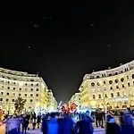 Supreme City Center Apartment