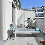Athens Phos Brand New Loft In Historical Athens Historical Center