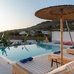 Paros Elitas Villas