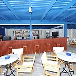 Hotel Blue Bay Villas