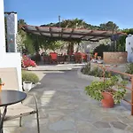 Oasis Rooms & Studios In Galissas