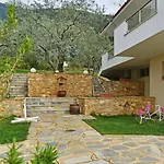 Ilias Apartments