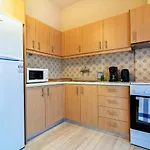 Platonos, Warm 2Bedroom Apartment