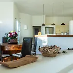 Zen Residence In Lia Beach