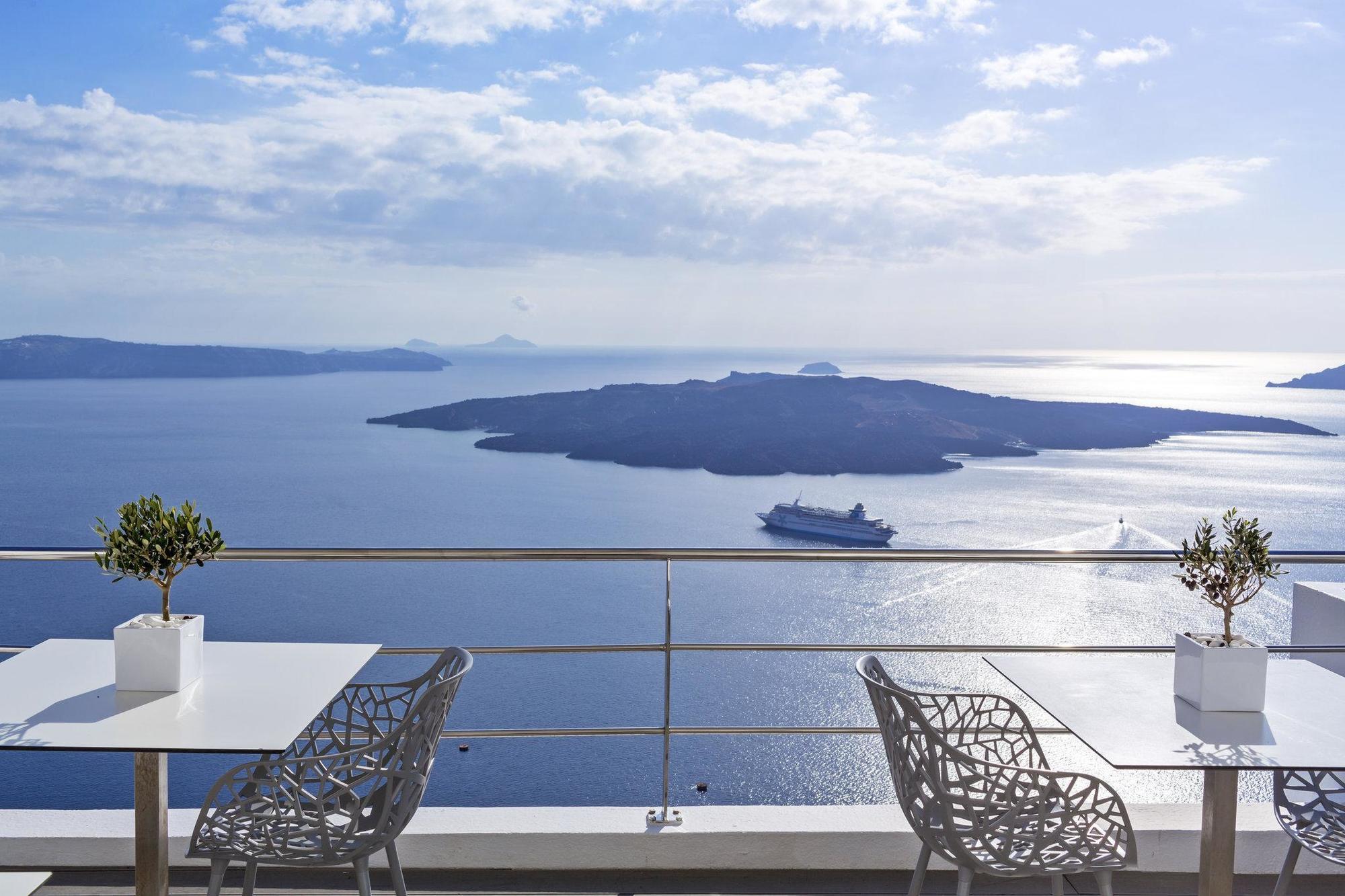 Ξενοδοχείο Cosmopolitan - Small Luxury Of The World