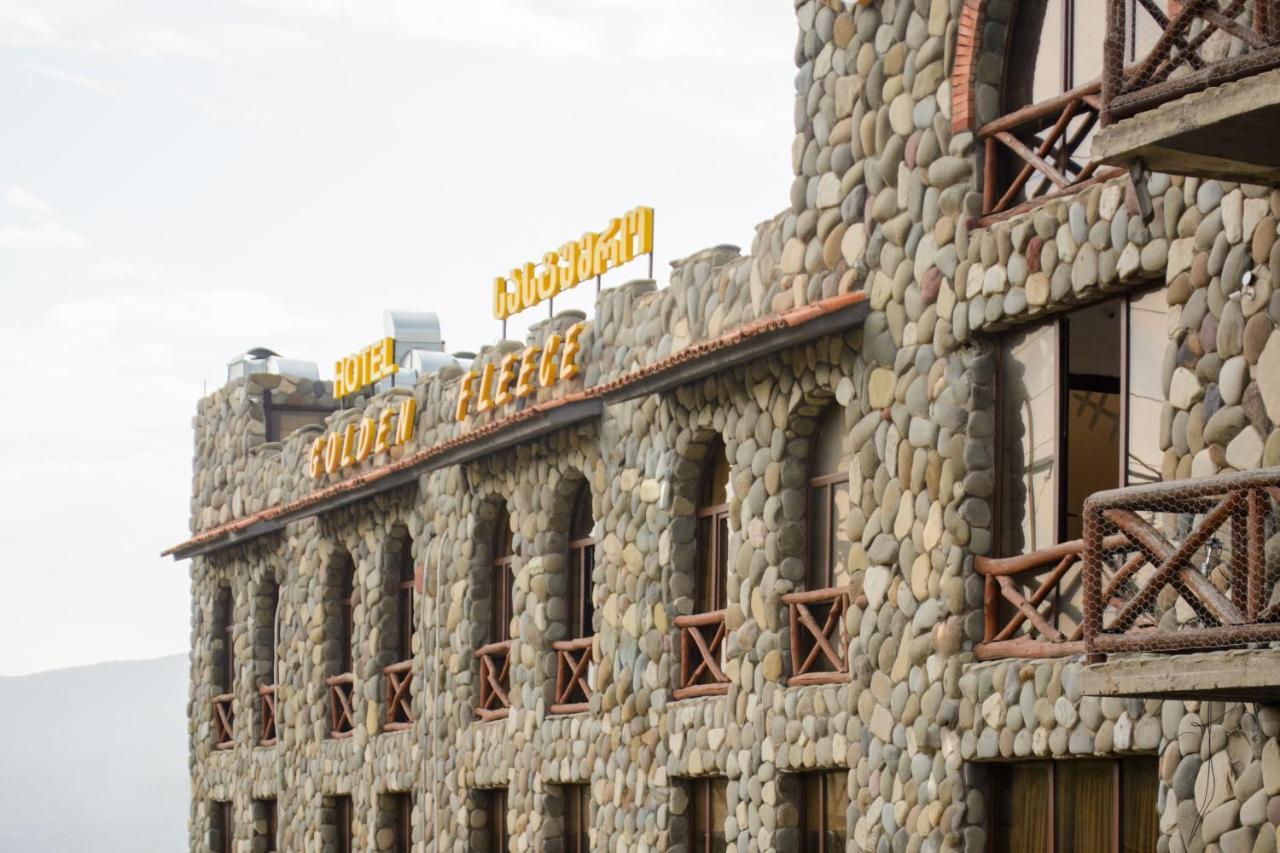 Golden Fleece Otel 2*