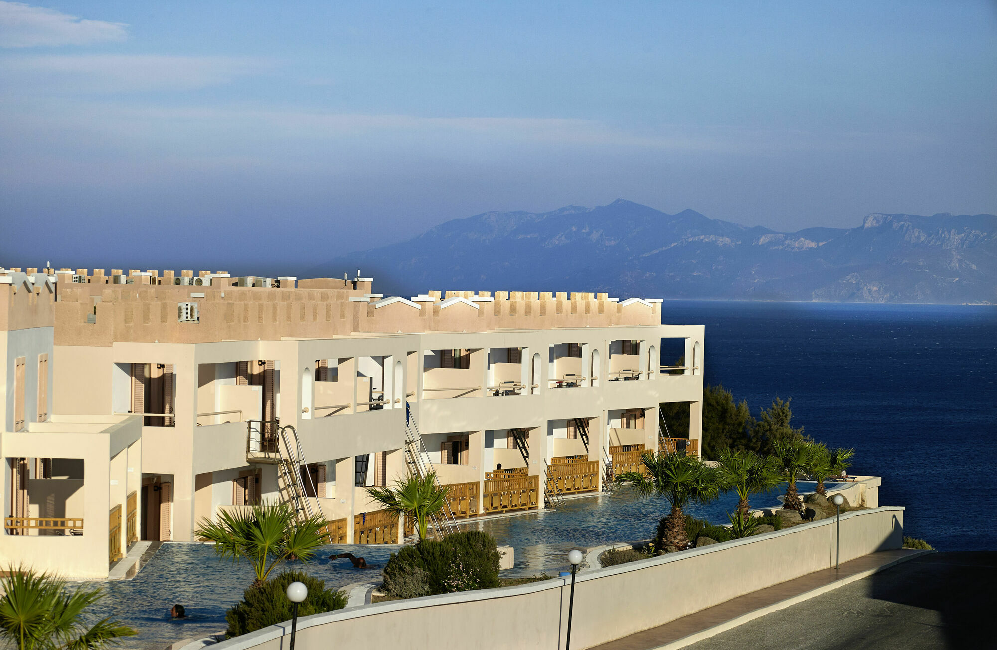 Mitsis Family Village Ξενοδοχείο 4*