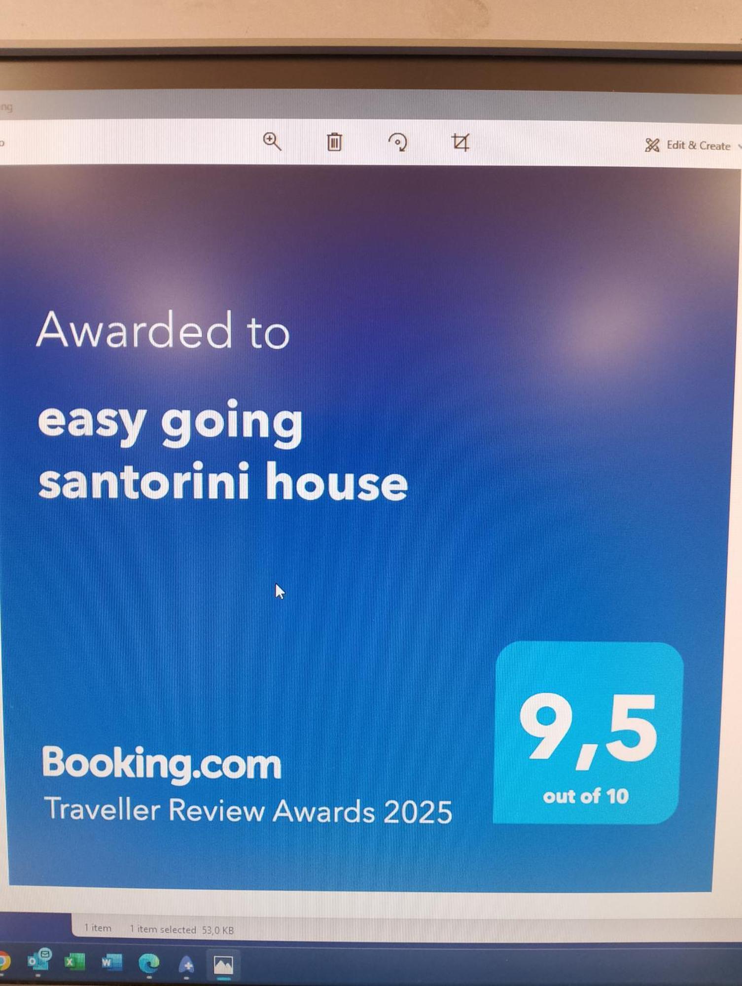 Easy Going Santorini House Appartamento *