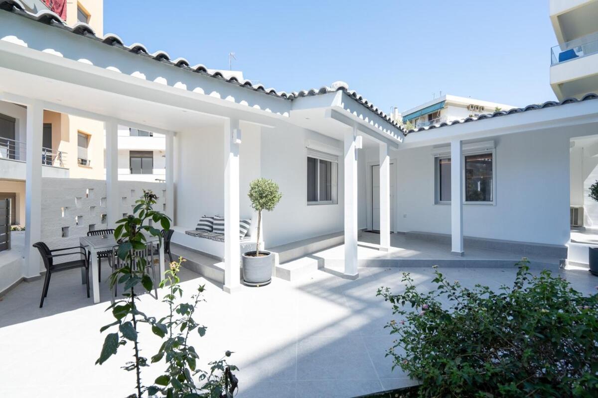 Modern 2bdr On Riviera Villa