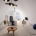 U & Me Suites
