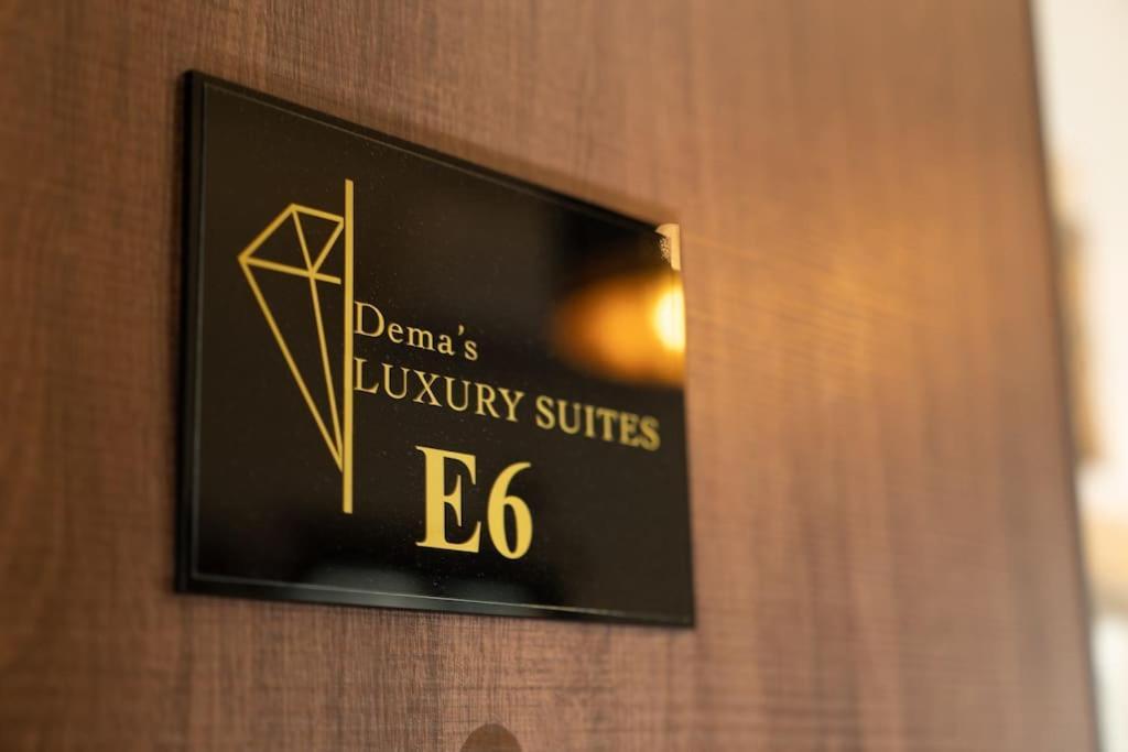 Dema Luxury - Perikleous E6 * Ateny