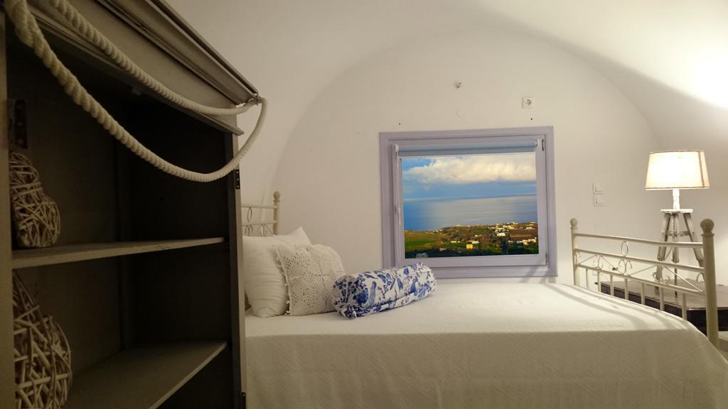 Elkaza Vila Fira (Santorini)