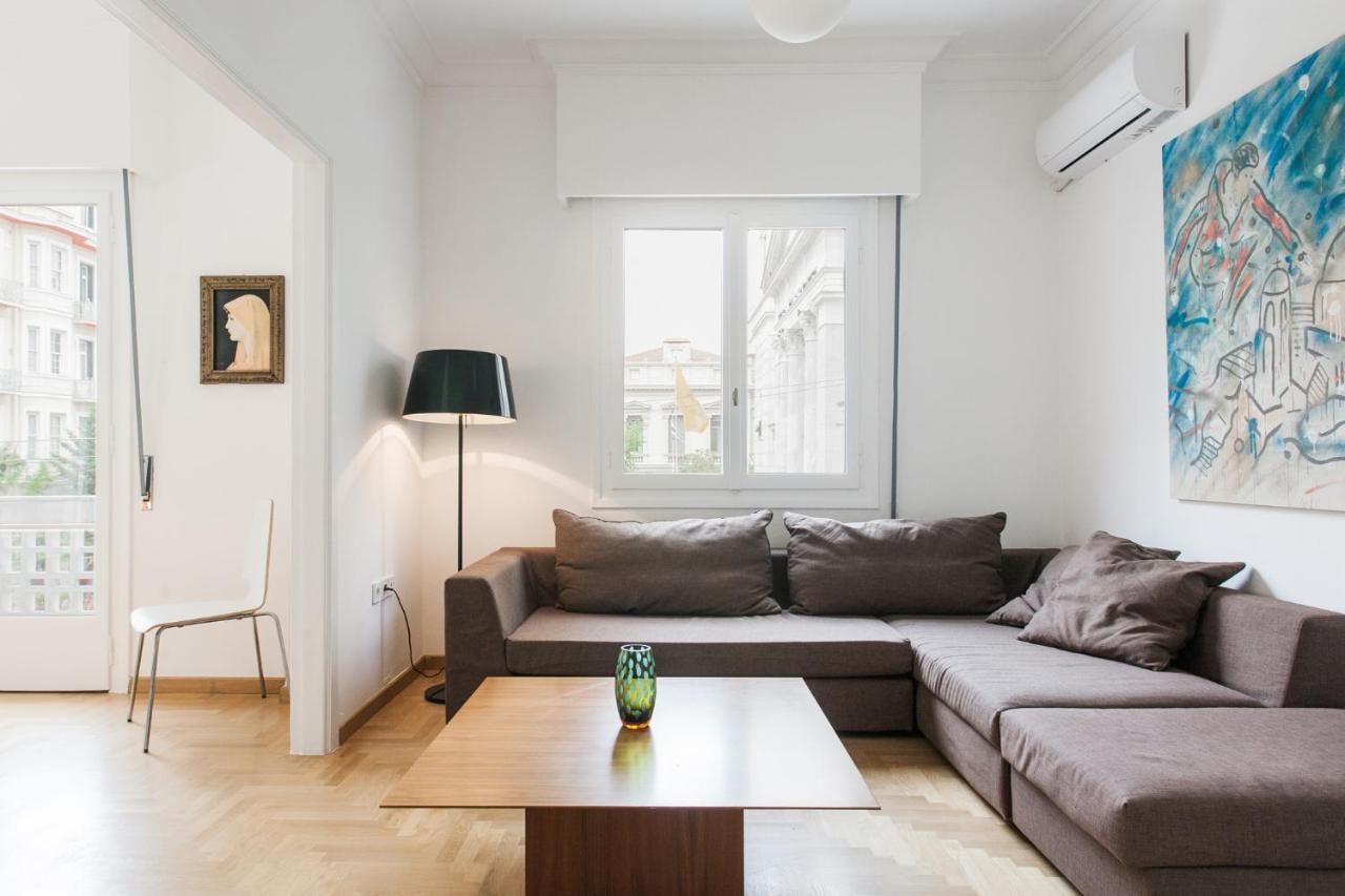 Elegant 2 Bedroom 2 Bathroom In Vibrant Centre! Vl5 Διαμέρισμα *
