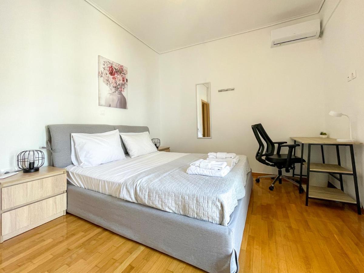 Aristotelous Sunny 118sqm Apt In Viktoria *